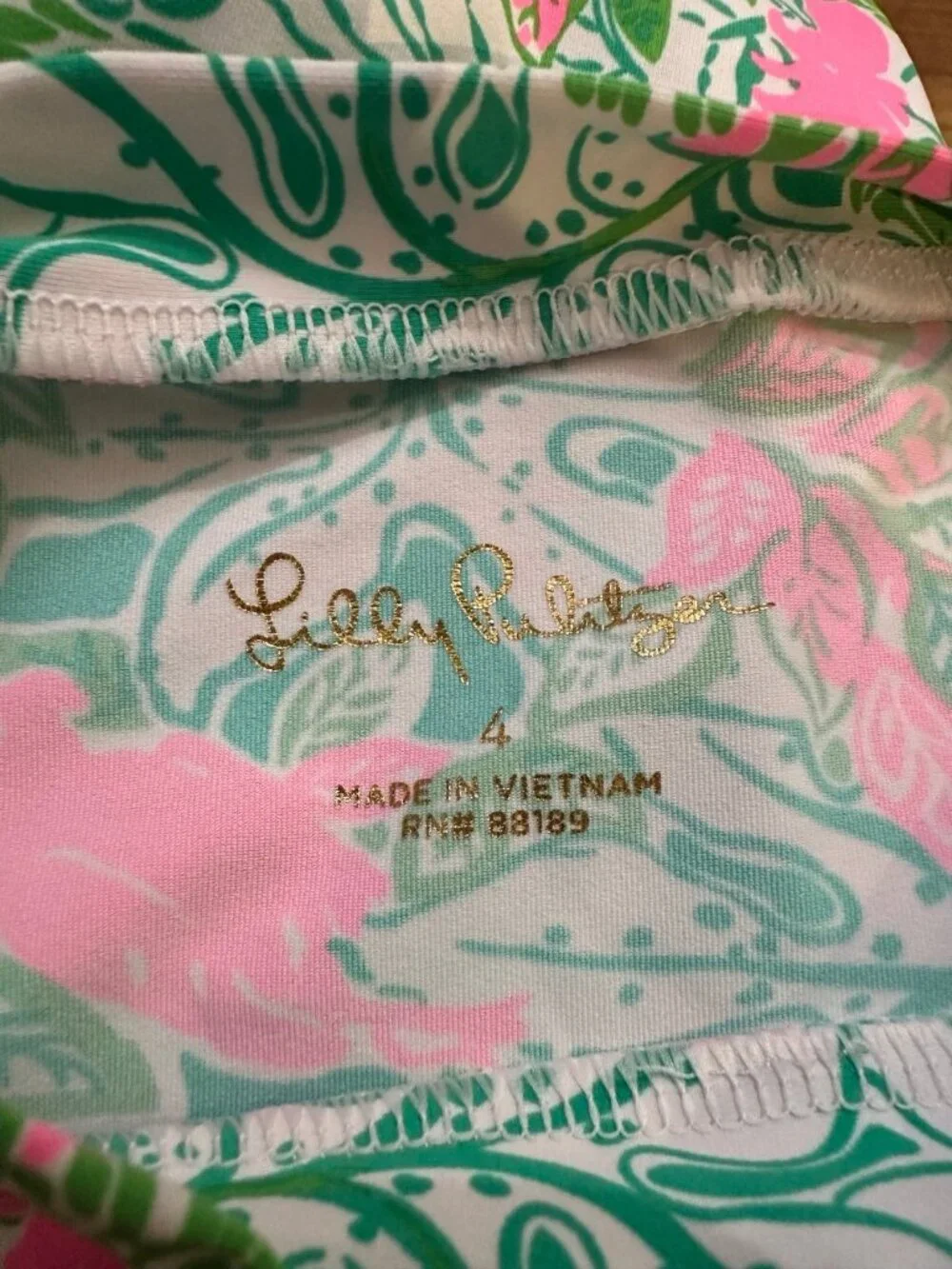 Lilly Pulitzer Bikini Girls Size 4 Botanical Green Just Wing it Rashguard Set